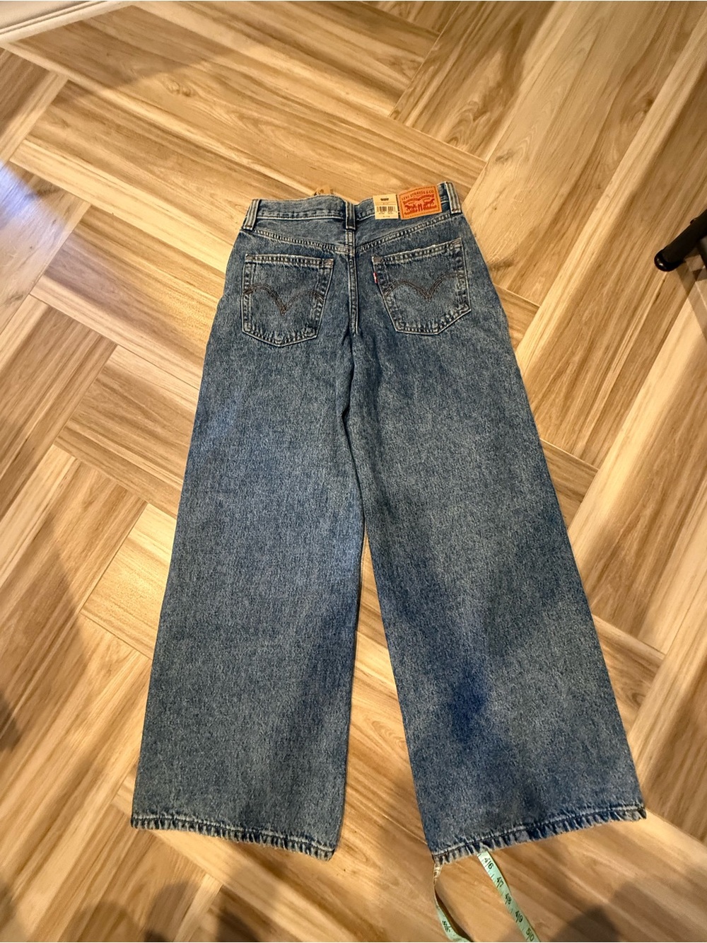 Levi’s - Picture 7 of 9